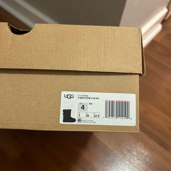 UGG Black Bailey Bow Boots - Picture 2 of 4